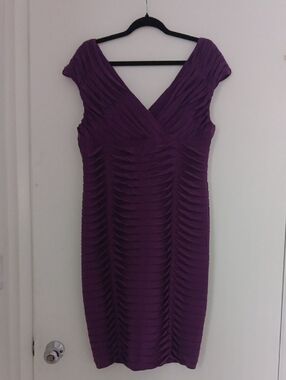 Adrianna Papell Purple Ruched V-Neck Midi Dress NWOT